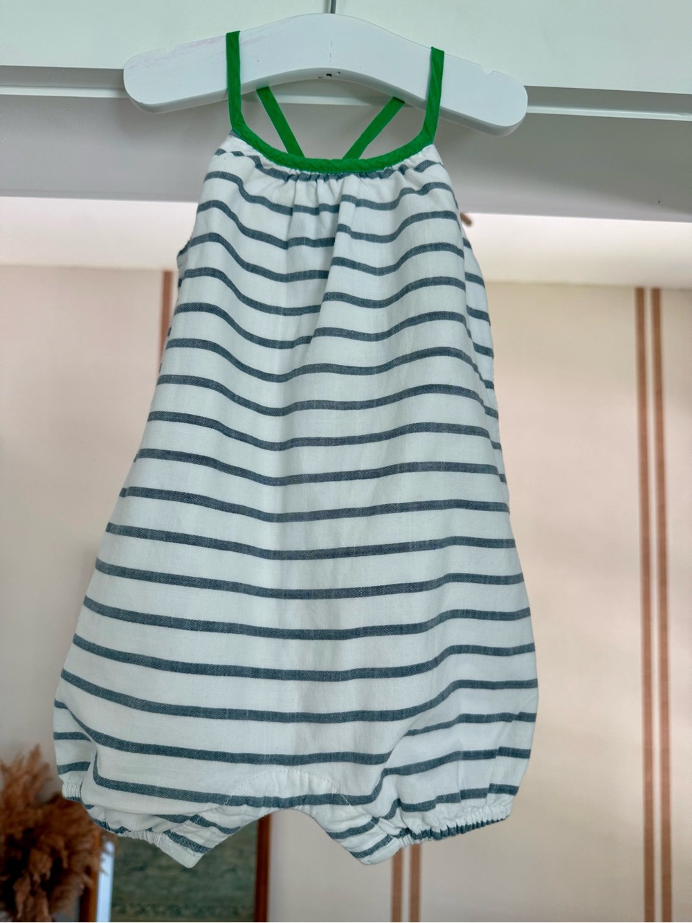 Baby Gap Girls Striped Romper Sz 6-12 Months